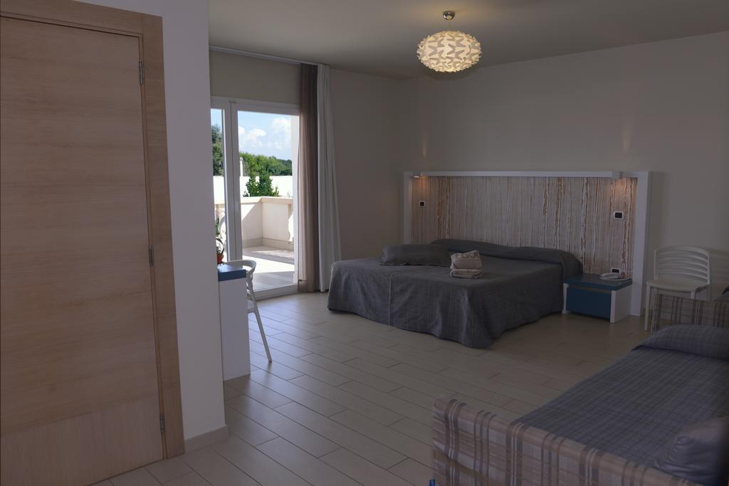 Tabu Hotel Porto Cesareo Εξωτερικό φωτογραφία